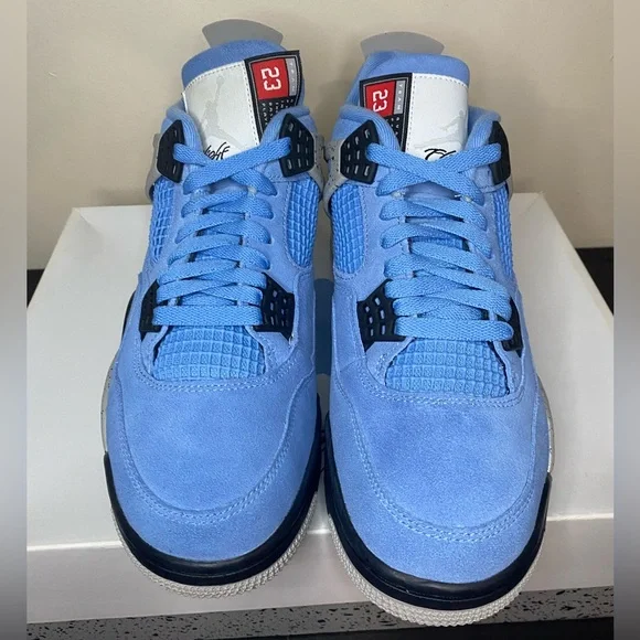 Jordan 4 ‘University Blue’ - Picture 5 of 8